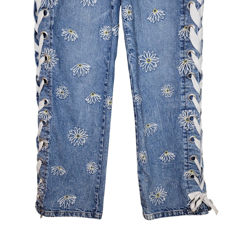 Driftwood Floral Embroidered Lace-Up Jeans Size 26 Y2K Boho Western Festival - Picture 3 of 8